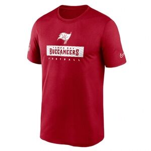 NWOT Men's Tampa Bay Buccaneers Nike Red Sideline Legend Performance T-Shirt